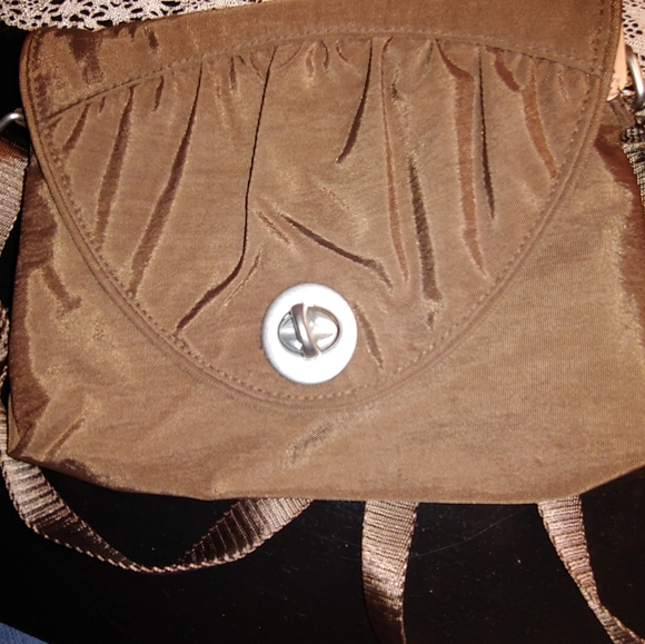 Baggallini Handbags - BAGGALLINI Brown Crossbody Purse